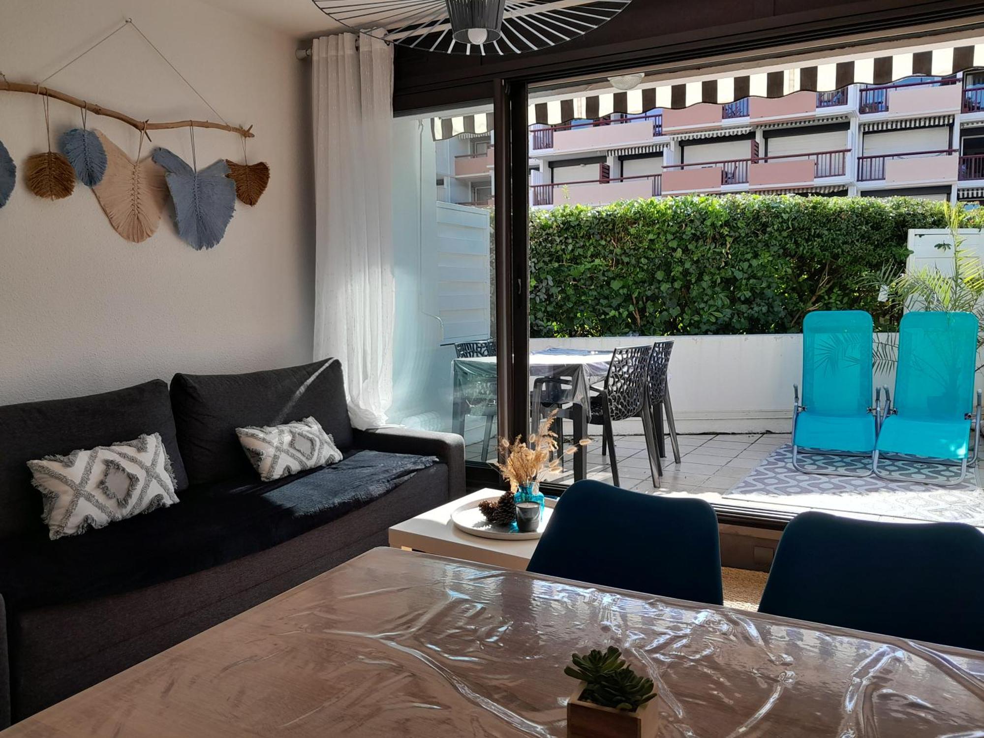 Joli 2 Pieces Sur Le Port Avec Piscine, Terrasse, Parking Apartamento Capbreton Exterior foto