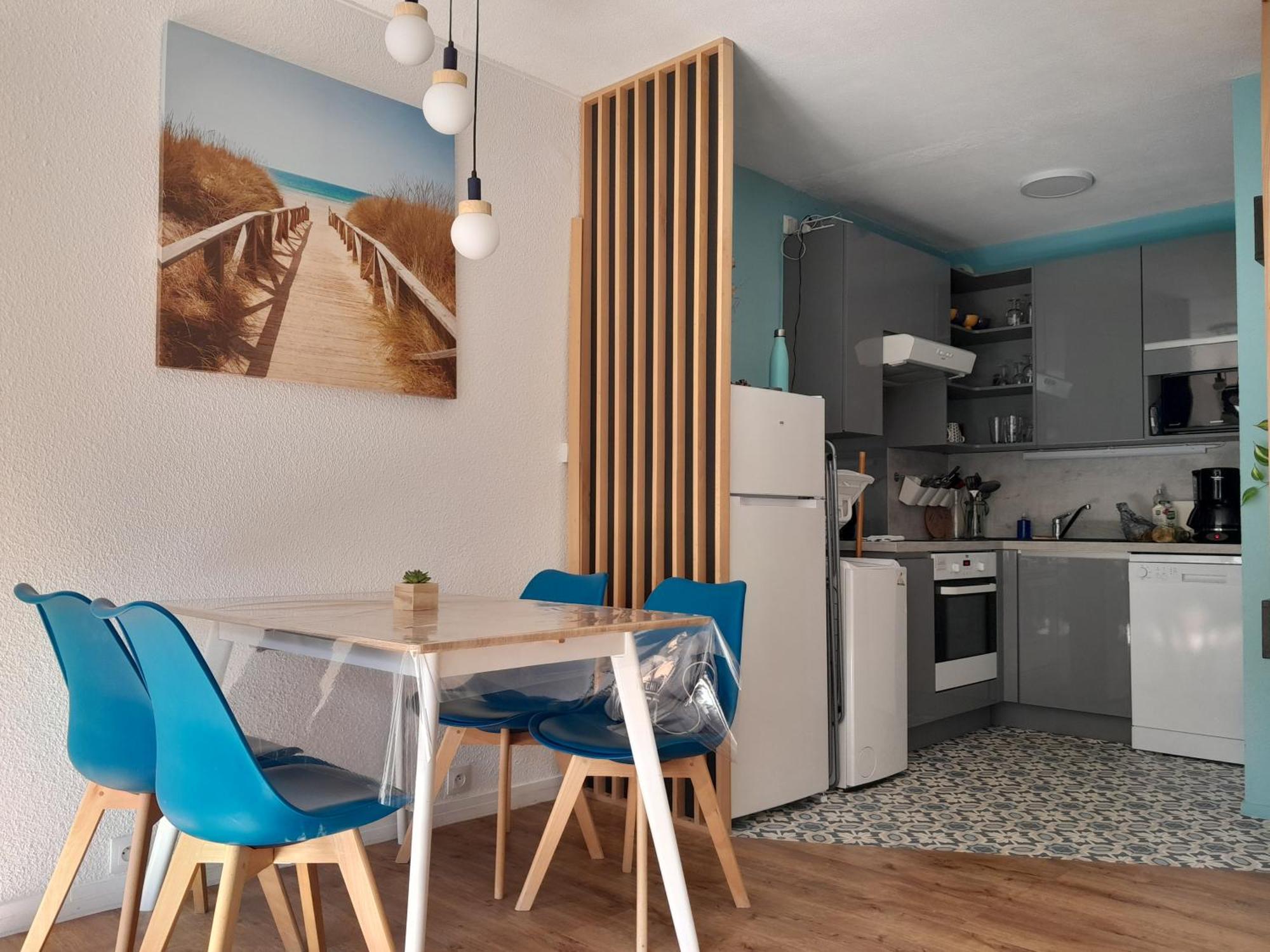 Joli 2 Pieces Sur Le Port Avec Piscine, Terrasse, Parking Apartamento Capbreton Exterior foto
